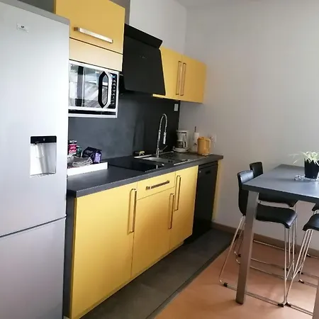 Maison Calme, Pres Du Puy Du Fou Bed & Breakfast 3*